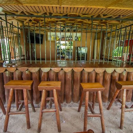 Tuzza Hotel Bushenyi Екстер'єр фото